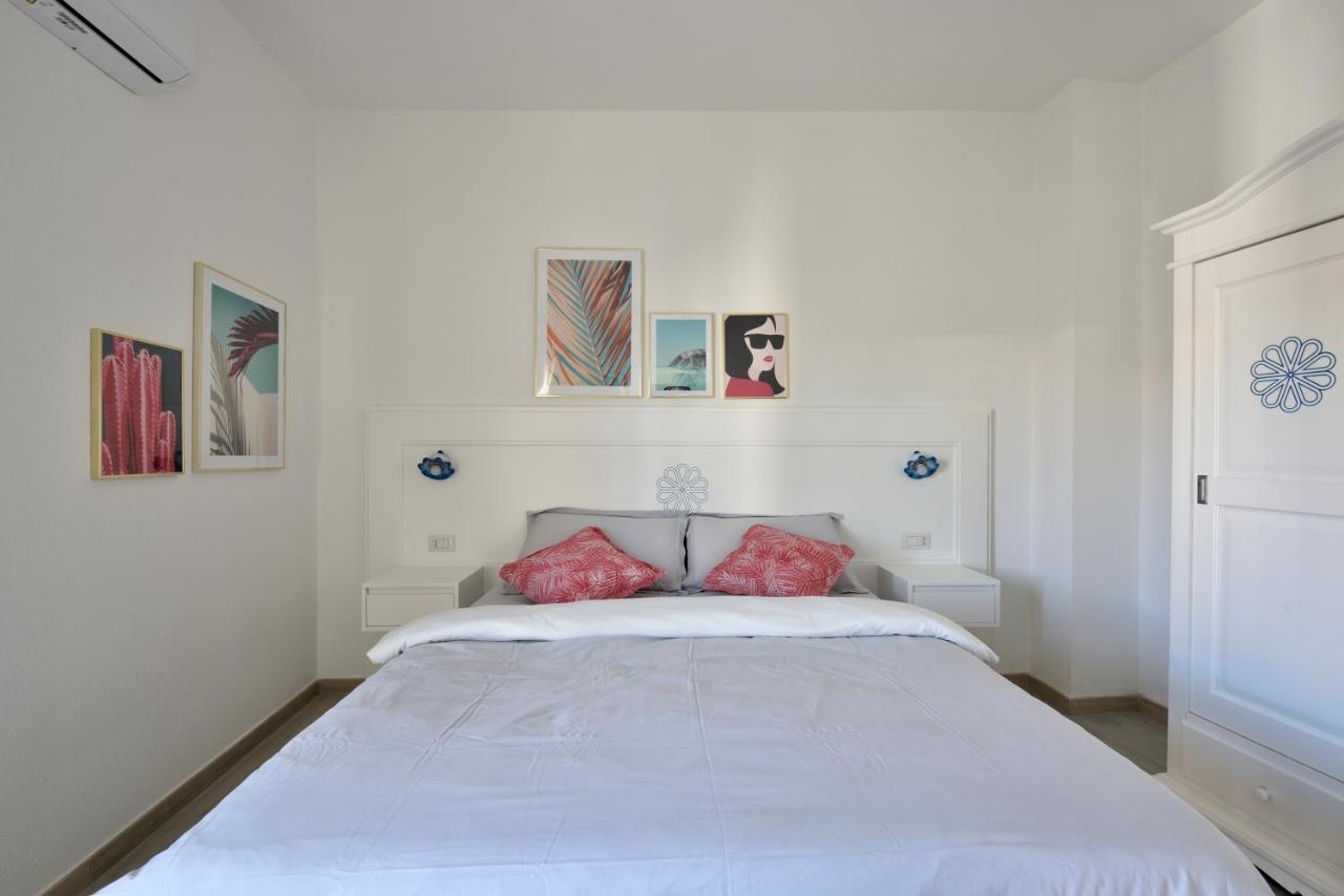 Inah Rooms Dorgali Exterior photo