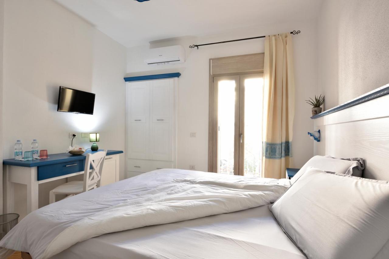 Inah Rooms Dorgali Exterior photo